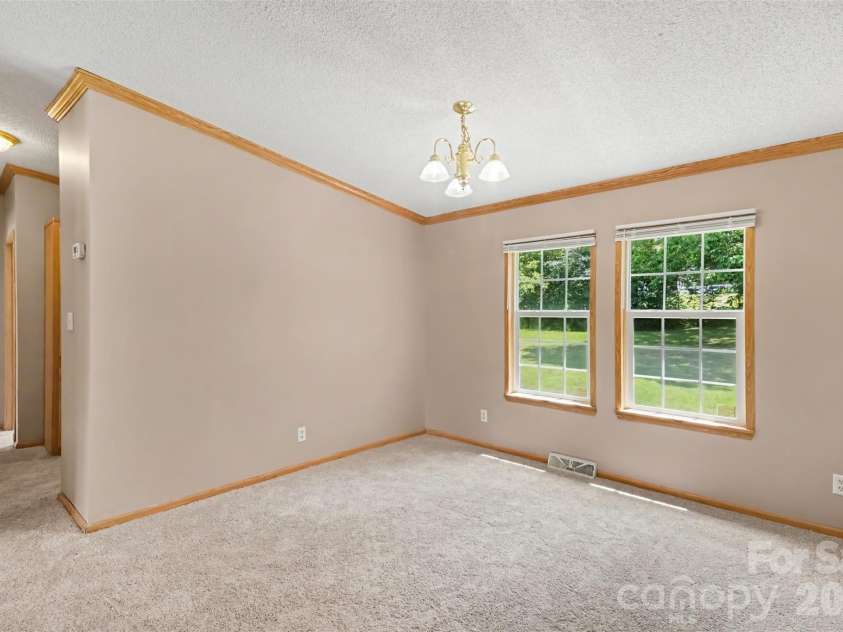 373 Laney Street, Concord, NC 28027.  MLS# CAR4416123, YatesRealty ID 45526. Dining area