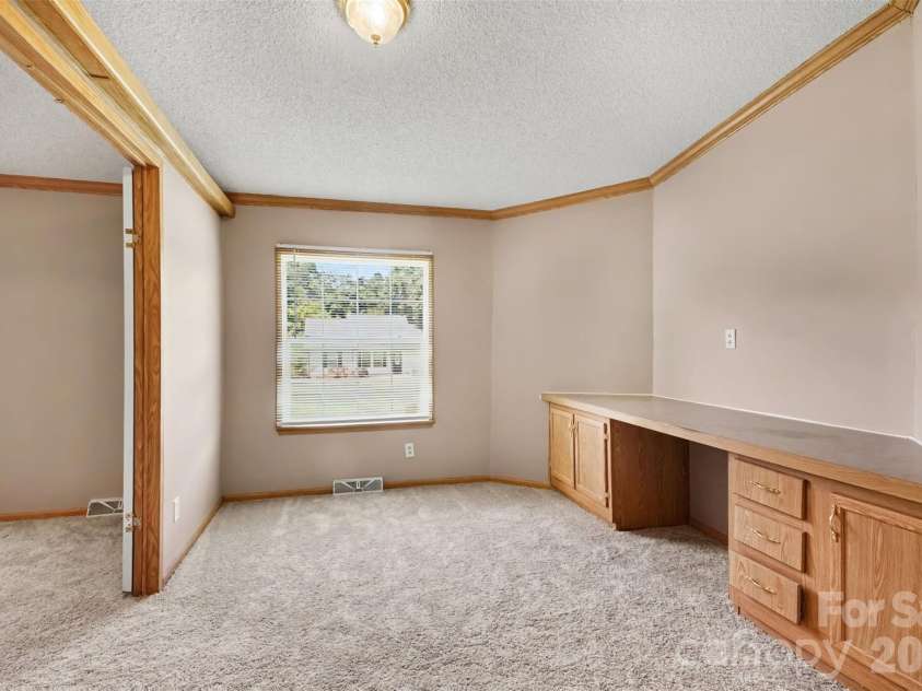 373 Laney Street, Concord, NC 28027.  MLS# CAR4416123, YatesRealty ID 45526. Flex space in Primary bedroom