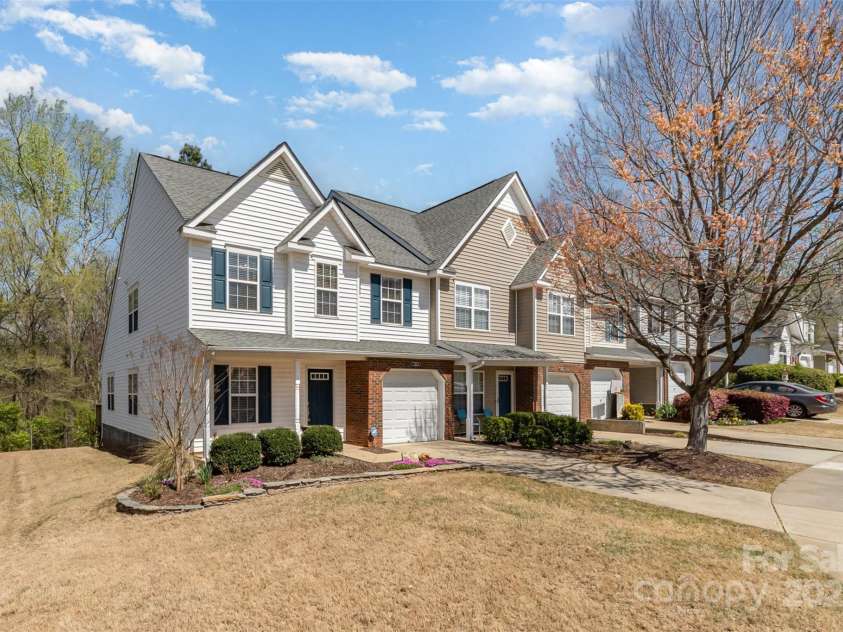1026 Eagles Nest Lane, Fort Mill, SC 29707.  MLS# CAR4238370, YatesRealty ID 4553. 
