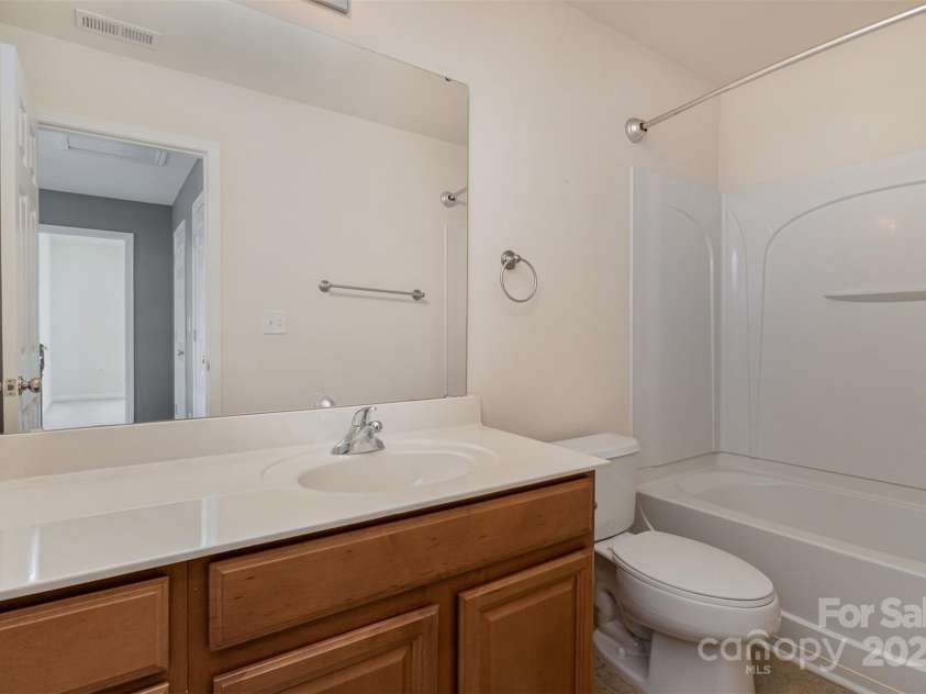 1026 Eagles Nest Lane, Fort Mill, SC 29707.  MLS# CAR4238370, YatesRealty ID 4553. 