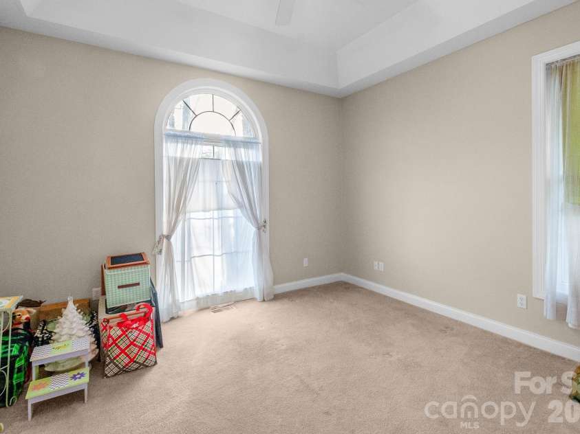 722 Canterbury Drive, Lancaster, SC 29720.  MLS# CAR4349697, YatesRealty ID 4553. 
