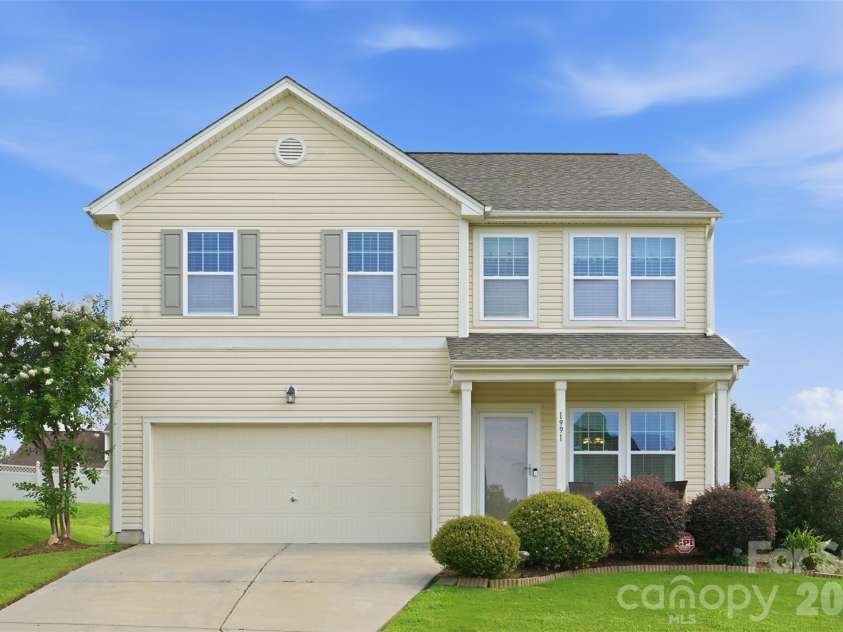 1991 Clear Brook Drive, Kannapolis, NC 28083.  MLS# CAR4416279, YatesRealty ID 45530. 