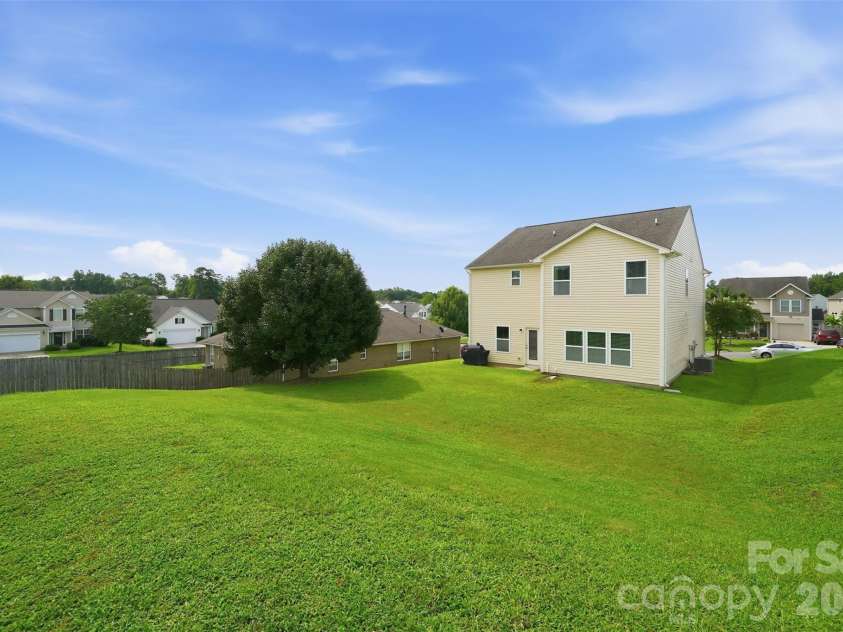 1991 Clear Brook Drive, Kannapolis, NC 28083.  MLS# CAR4416279, YatesRealty ID 45530. 