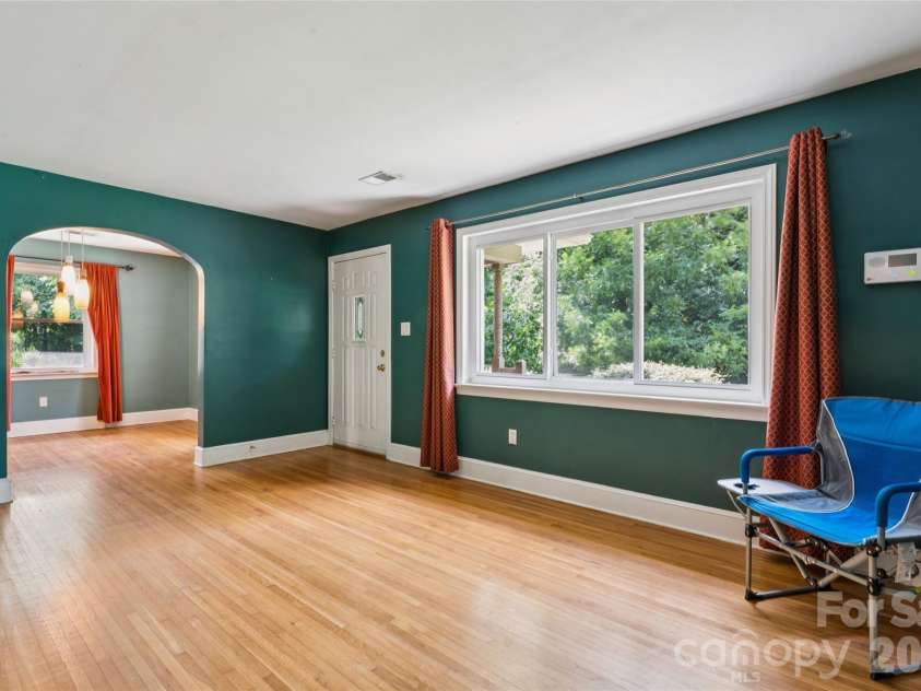 2305 Williams Road, Matthews, NC 28105.  MLS# CAR4416208, YatesRealty ID 45531. Living Room