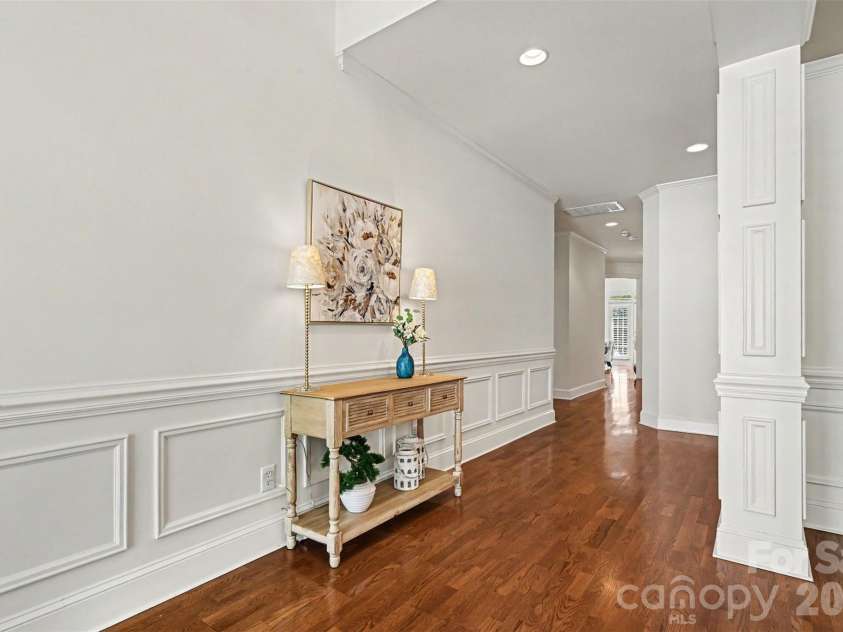 7526 Bluestar Lane, Charlotte, NC 28226.  MLS# CAR4415270, YatesRealty ID 45532. 