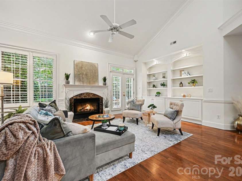 7526 Bluestar Lane, Charlotte, NC 28226.  MLS# CAR4415270, YatesRealty ID 45532. 