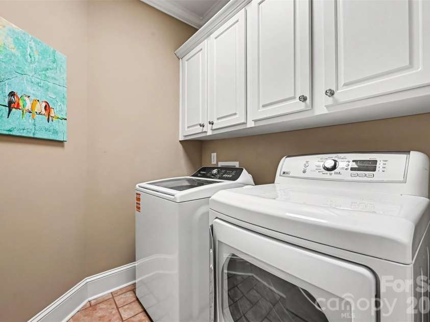 7526 Bluestar Lane, Charlotte, NC 28226.  MLS# CAR4415270, YatesRealty ID 45532. 