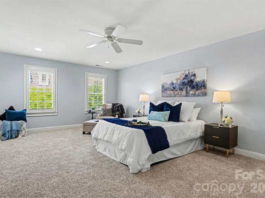 7526 Bluestar Lane, Charlotte, NC 28226.  MLS# CAR4415270, YatesRealty ID 45532. 