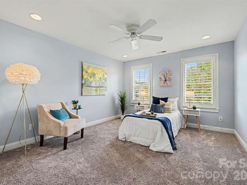 7526 Bluestar Lane, Charlotte, NC 28226.  MLS# CAR4415270, YatesRealty ID 45532. 