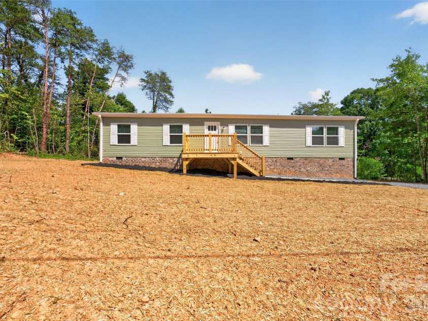 4279 Bivens Drive, Morganton, NC 28655.  MLS# CAR4416527, YatesRealty ID 45533. 