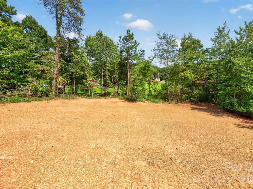 4279 Bivens Drive, Morganton, NC 28655.  MLS# CAR4416527, YatesRealty ID 45533. 
