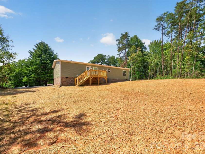 4279 Bivens Drive, Morganton, NC 28655.  MLS# CAR4416527, YatesRealty ID 45533. 