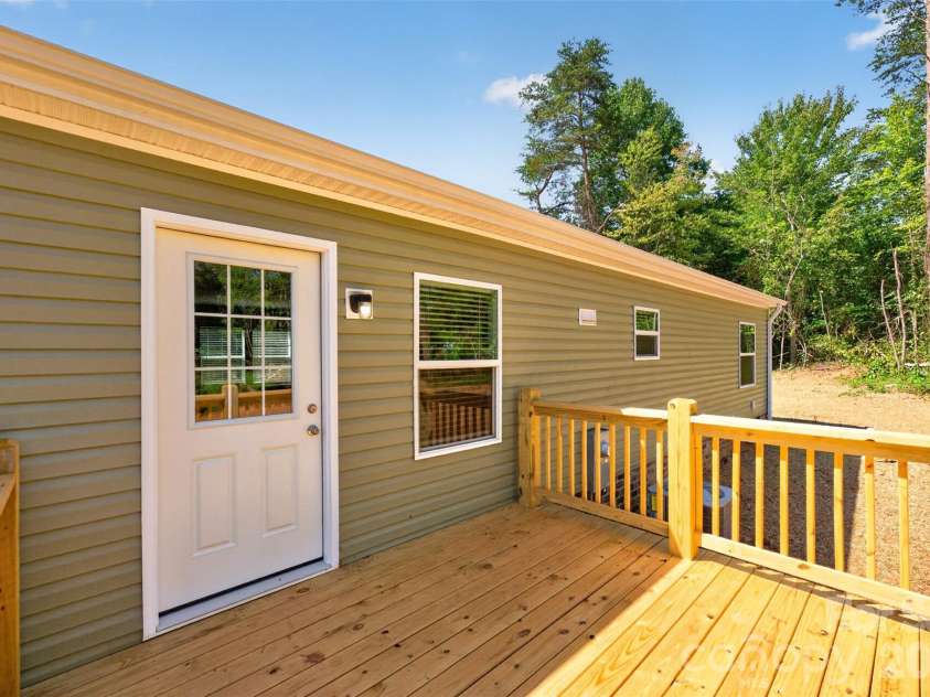 4279 Bivens Drive, Morganton, NC 28655.  MLS# CAR4416527, YatesRealty ID 45533. 