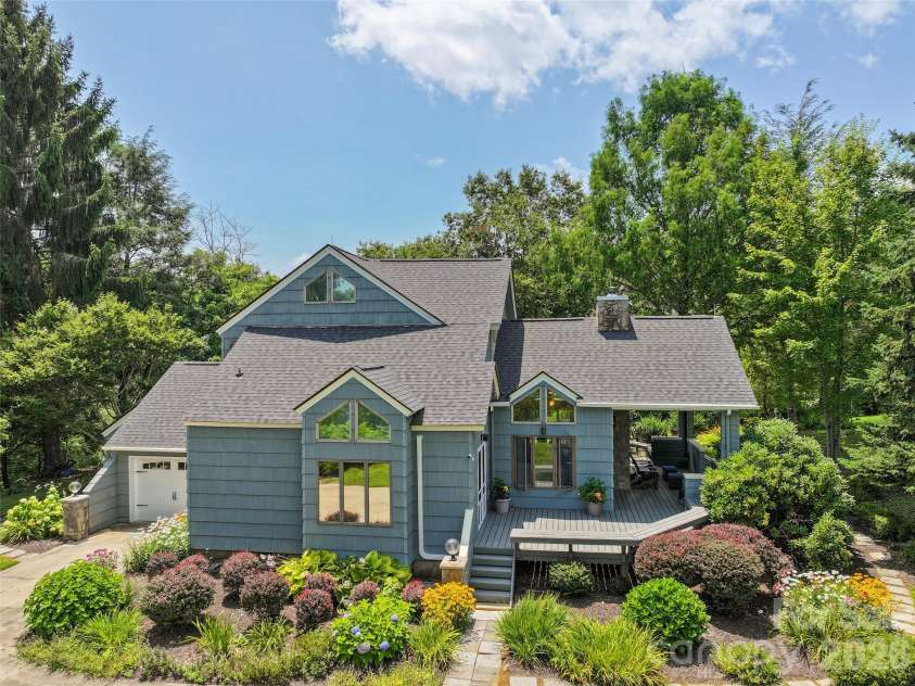 80 Strickland Drive, Waynesville, NC 28785.  MLS# CAR4408965, YatesRealty ID 45534. 