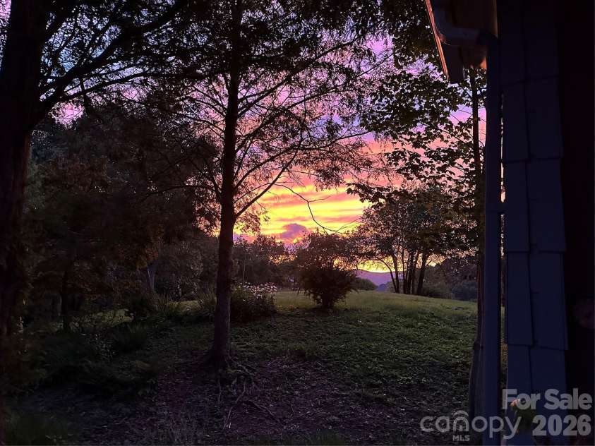 80 Strickland Drive, Waynesville, NC 28785.  MLS# CAR4408965, YatesRealty ID 45534. 