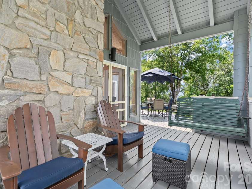 80 Strickland Drive, Waynesville, NC 28785.  MLS# CAR4408965, YatesRealty ID 45534. 