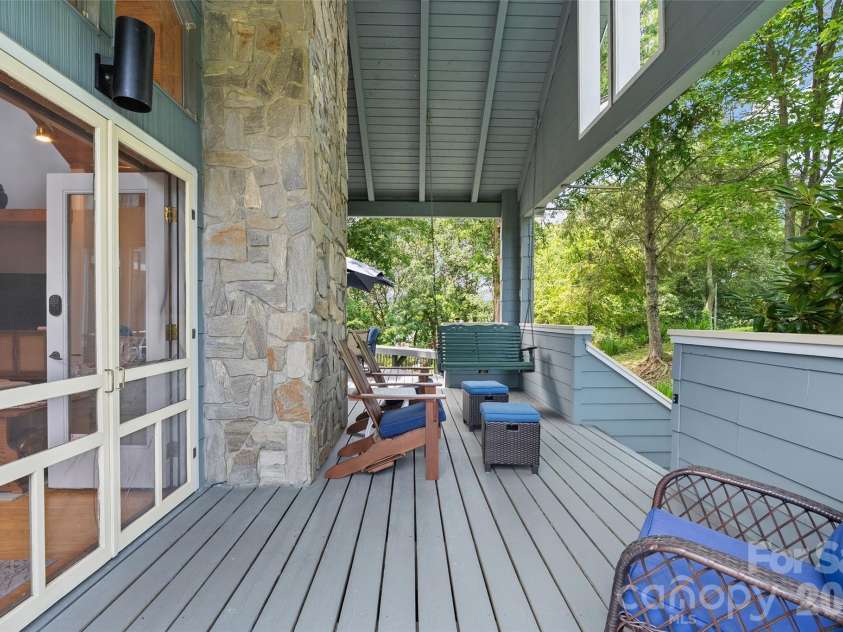 80 Strickland Drive, Waynesville, NC 28785.  MLS# CAR4408965, YatesRealty ID 45534. 