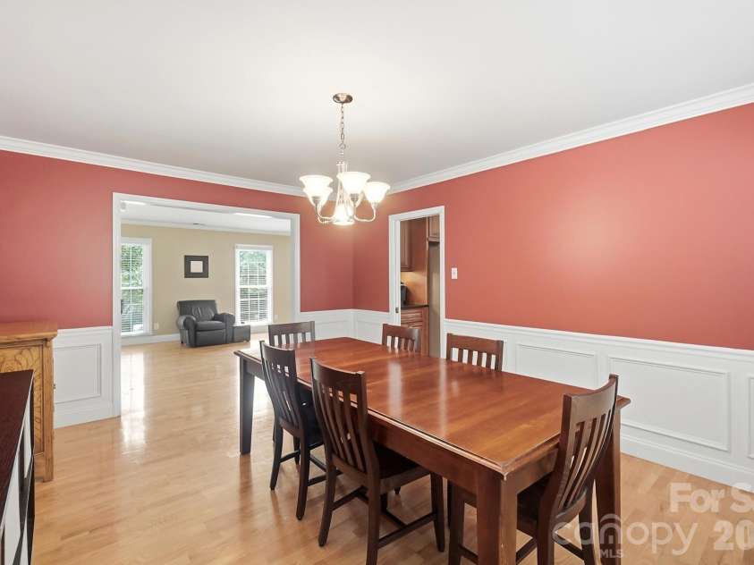 201 Wainsley Place, Matthews, NC 28105.  MLS# CAR4407896, YatesRealty ID 45535. Dining Room