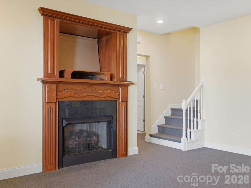 154 Quail Hollow Drive, Kings Mountain, NC 28086.  MLS# CAR4371470, YatesRealty ID 45536. 