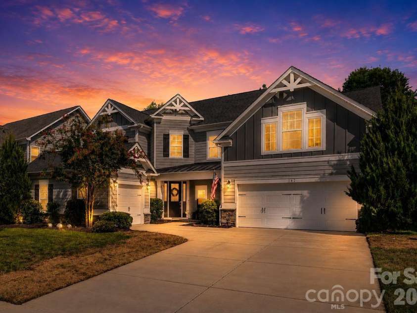 162 Hampton Trail Drive, Fort Mill, SC 29708.  MLS# CAR4410866, YatesRealty ID 45539. 