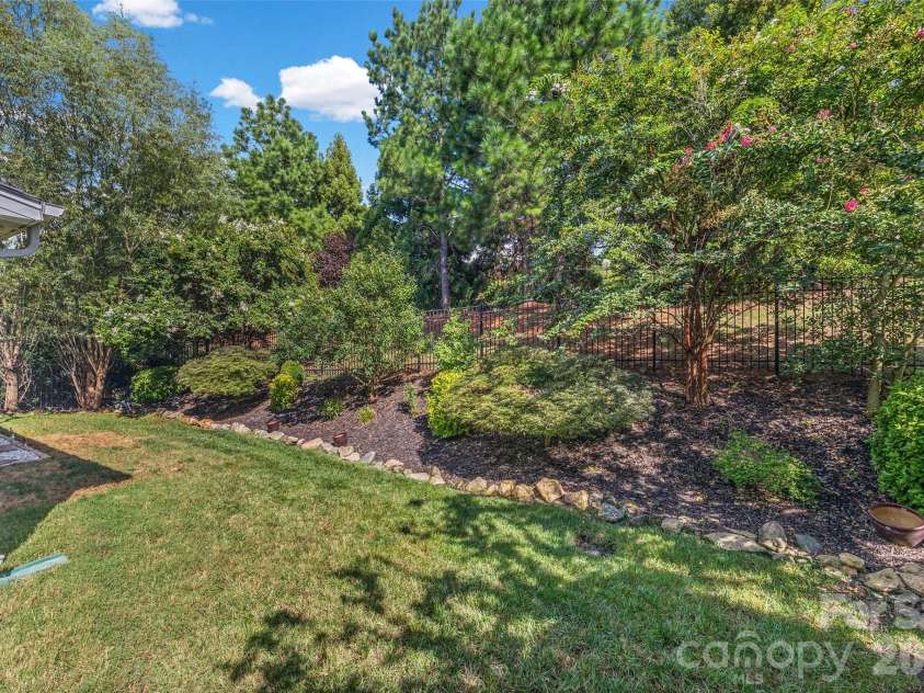 162 Hampton Trail Drive, Fort Mill, SC 29708.  MLS# CAR4410866, YatesRealty ID 45539. Backyard