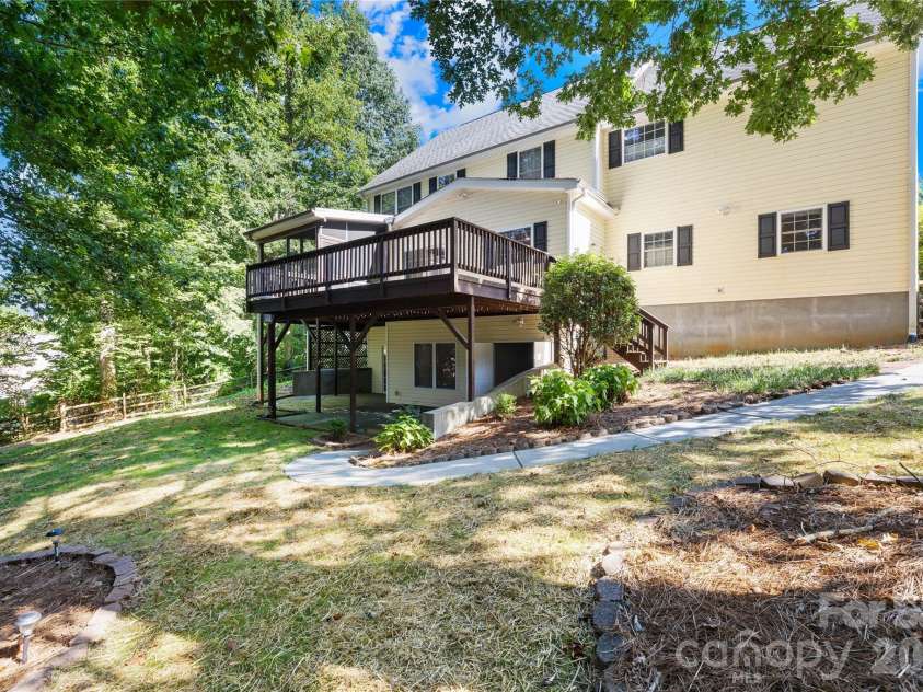 108 Fransher Lane, Mooresville, NC 28117.  MLS# CAR4341795, YatesRealty ID 4554. 