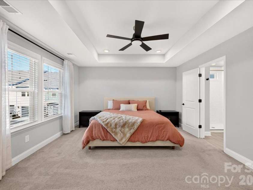 3125 Ada Mill Alley, Charlotte, NC 28205.  MLS# CAR4416001, YatesRealty ID 45540. 