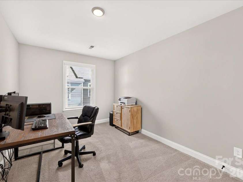 3125 Ada Mill Alley, Charlotte, NC 28205.  MLS# CAR4416001, YatesRealty ID 45540. 