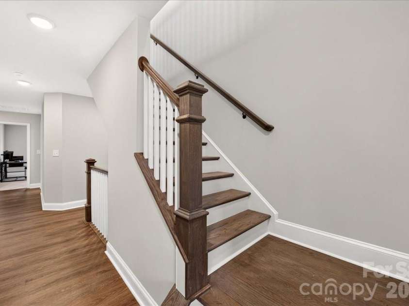 3125 Ada Mill Alley, Charlotte, NC 28205.  MLS# CAR4416001, YatesRealty ID 45540. 