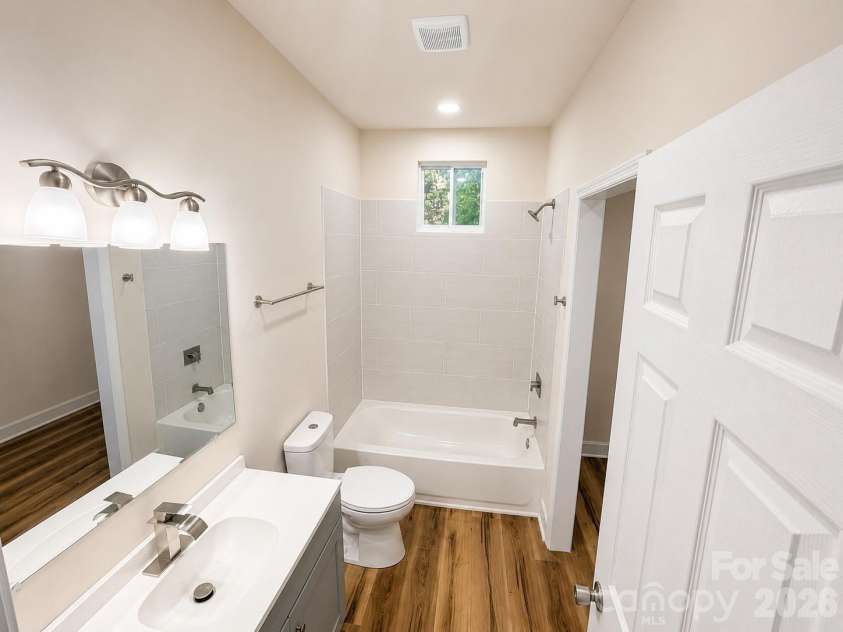 109 Gregory Street, Lancaster, SC 29720.  MLS# CAR4416374, YatesRealty ID 45541. 