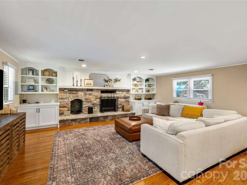 213 Dogwood Drive, Mount Holly, NC 28120.  MLS# CAR4416492, YatesRealty ID 45542. 