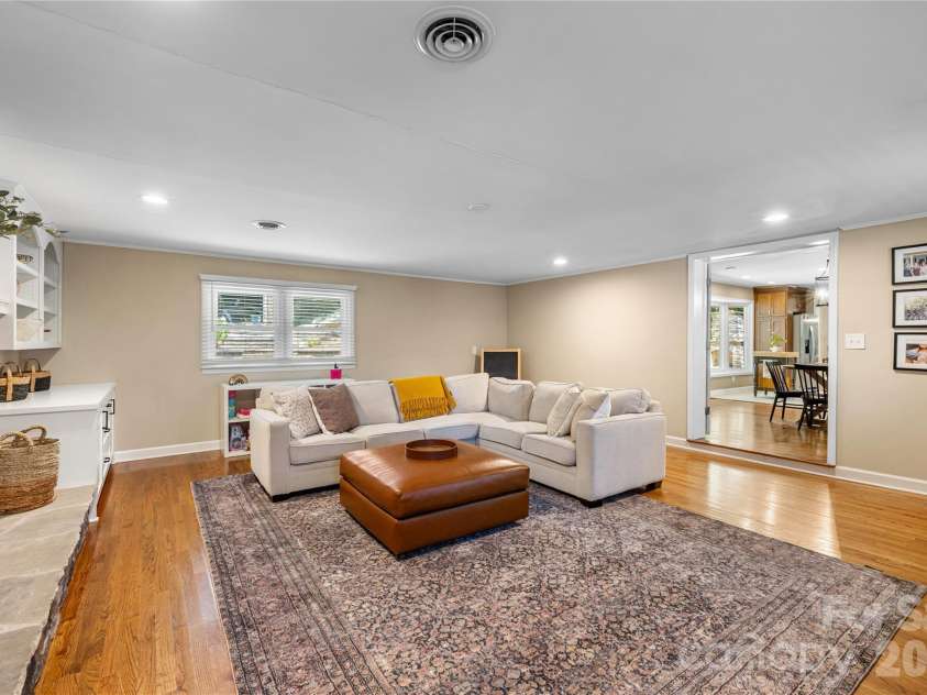 213 Dogwood Drive, Mount Holly, NC 28120.  MLS# CAR4416492, YatesRealty ID 45542. 