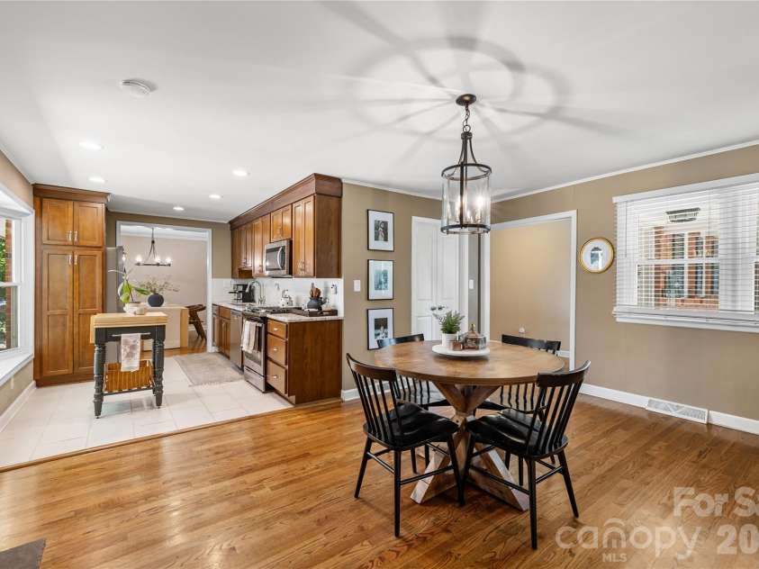 213 Dogwood Drive, Mount Holly, NC 28120.  MLS# CAR4416492, YatesRealty ID 45542. 
