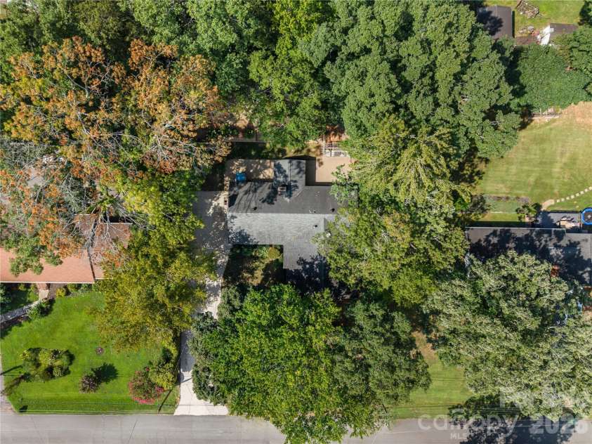 213 Dogwood Drive, Mount Holly, NC 28120.  MLS# CAR4416492, YatesRealty ID 45542. 