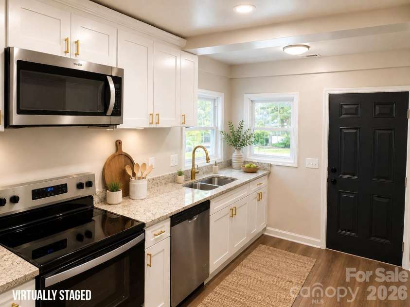 302 Myrtle School Road, Gastonia, NC 28052.  MLS# CAR4416355, YatesRealty ID 45543. 