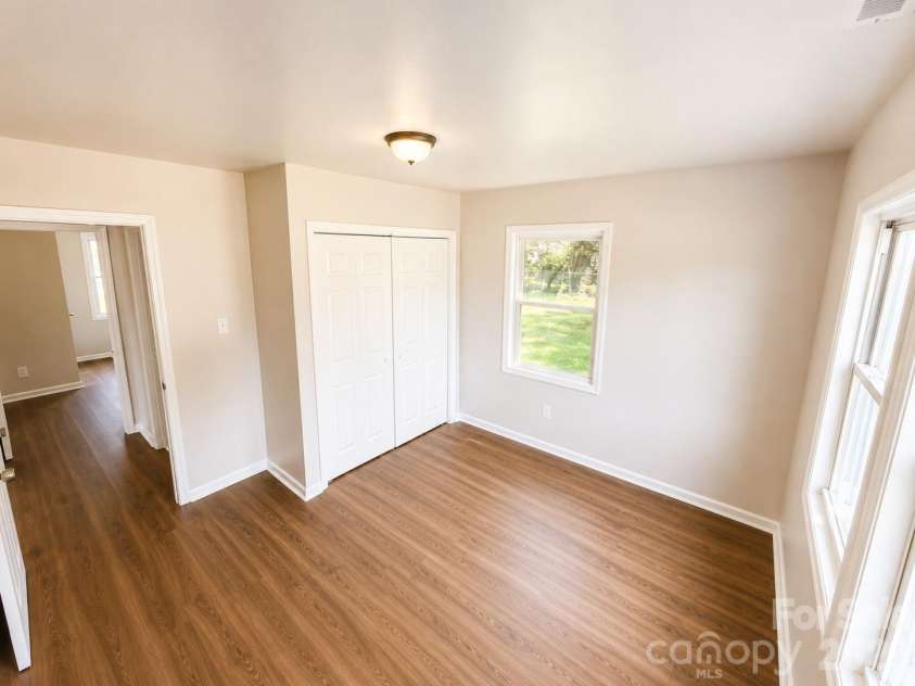 302 Myrtle School Road, Gastonia, NC 28052.  MLS# CAR4416355, YatesRealty ID 45543. 