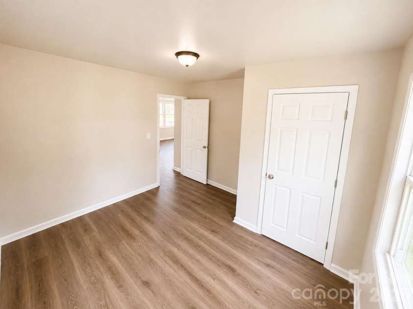 302 Myrtle School Road, Gastonia, NC 28052.  MLS# CAR4416355, YatesRealty ID 45543. 