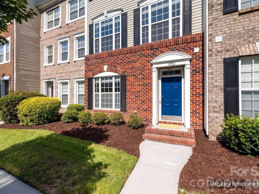 9700 Kings Parade Boulevard, Charlotte, NC 28273.  MLS# CAR4407631, YatesRealty ID 45544. 