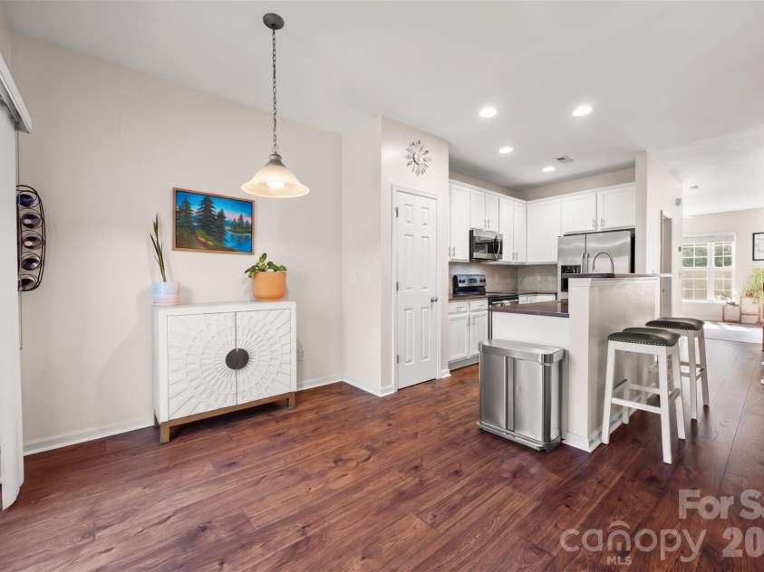 9700 Kings Parade Boulevard, Charlotte, NC 28273.  MLS# CAR4407631, YatesRealty ID 45544. 