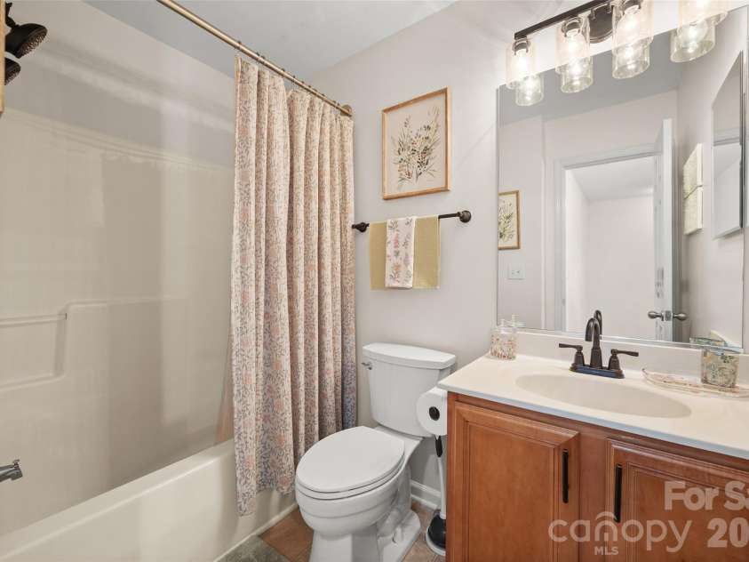9700 Kings Parade Boulevard, Charlotte, NC 28273.  MLS# CAR4407631, YatesRealty ID 45544. 