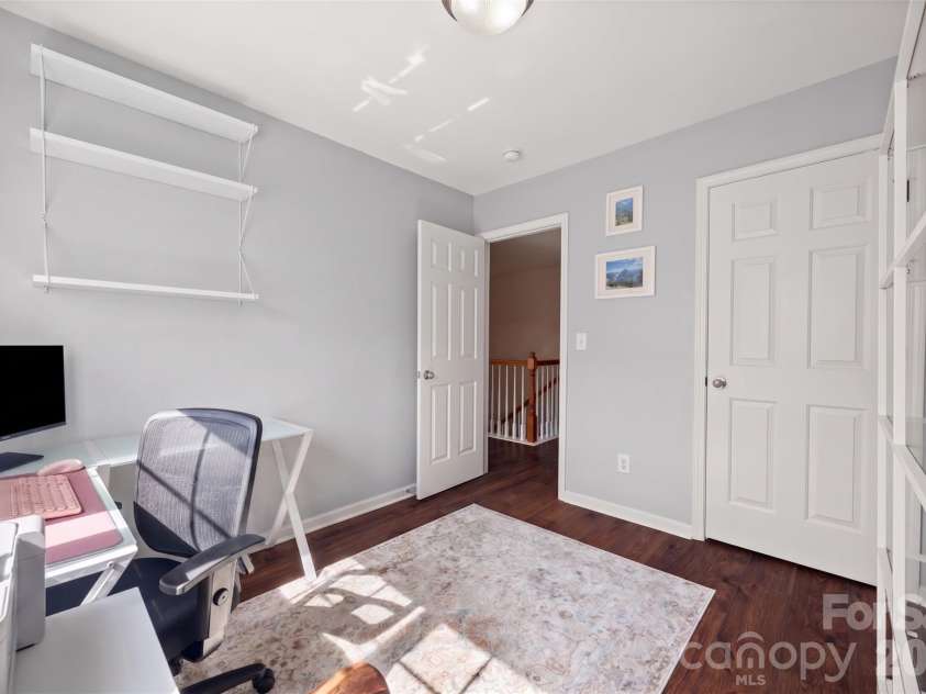 9700 Kings Parade Boulevard, Charlotte, NC 28273.  MLS# CAR4407631, YatesRealty ID 45544. 
