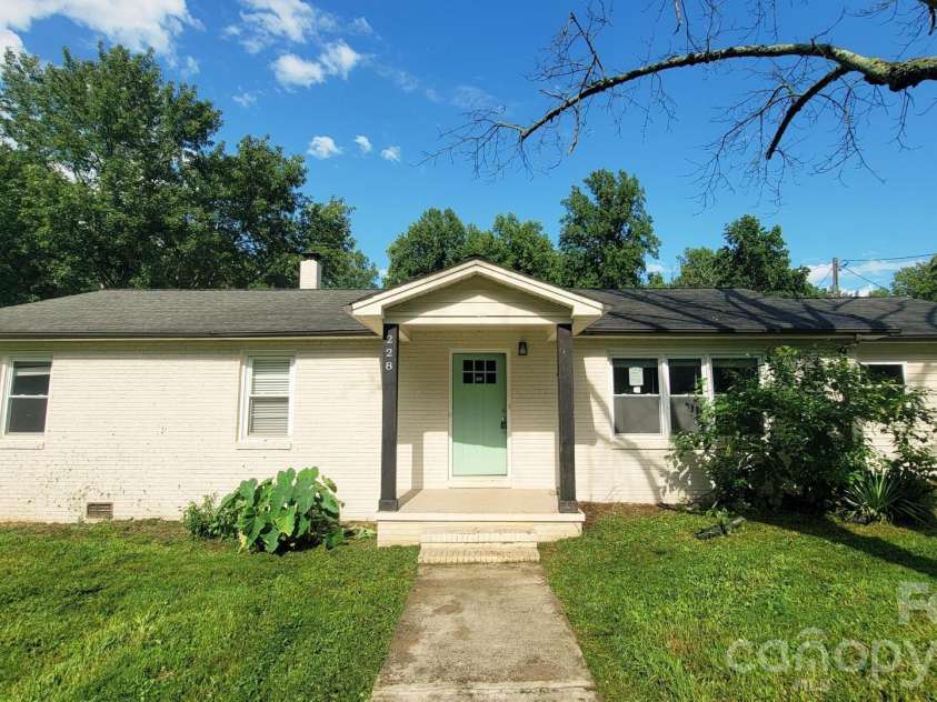 228 Tot Dellinger Road, Cherryville, NC 28021.  MLS# CAR4415629, YatesRealty ID 45545. 