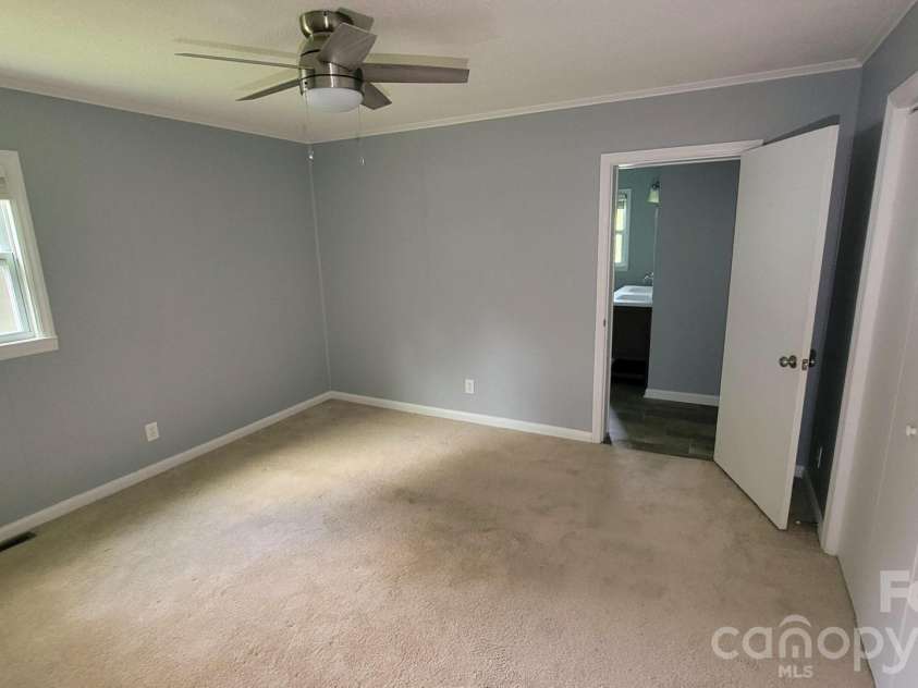 228 Tot Dellinger Road, Cherryville, NC 28021.  MLS# CAR4415629, YatesRealty ID 45545. 