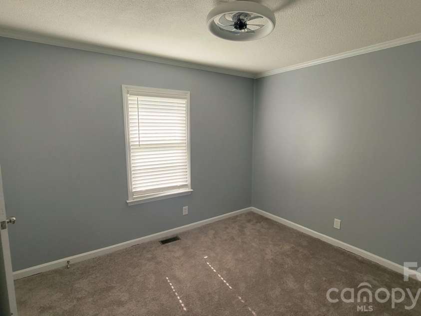 228 Tot Dellinger Road, Cherryville, NC 28021.  MLS# CAR4415629, YatesRealty ID 45545. 