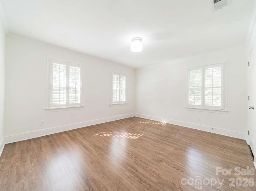 3821 Silver Bell Drive, Charlotte, NC 28211.  MLS# CAR4415451, YatesRealty ID 45546. Bedroom 3