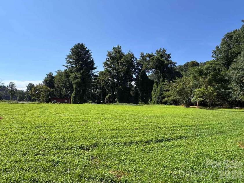3625 NC Hwy 18 South, Morganton, NC 28655.  MLS# CAR4416491, YatesRealty ID 45548. 