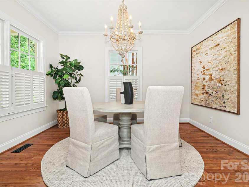 1825 Lombardy Circle, Charlotte, NC 28203.  MLS# CAR4407223, YatesRealty ID 45549. 