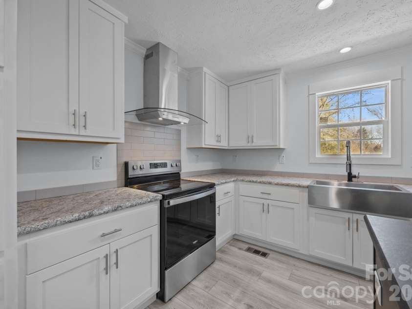 13190 Old Beatty Ford Road, Rockwell, NC 28138.  MLS# CAR4345733, YatesRealty ID 4555. 