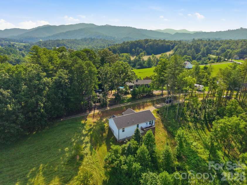 7 Greenridge Road, Weaverville, NC 28787.  MLS# CAR4415328, YatesRealty ID 45550. 