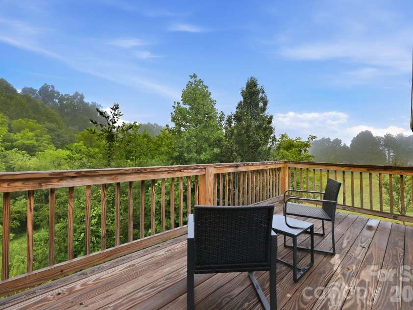 7 Greenridge Road, Weaverville, NC 28787.  MLS# CAR4415328, YatesRealty ID 45550. 